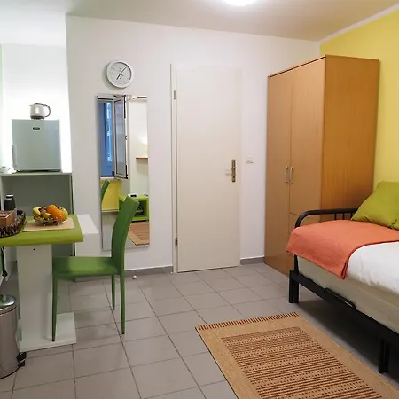 Korzo Laura Guest house Rijeka