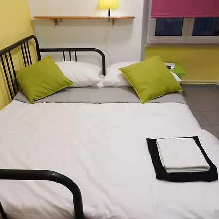 Korzo Laura Guest house